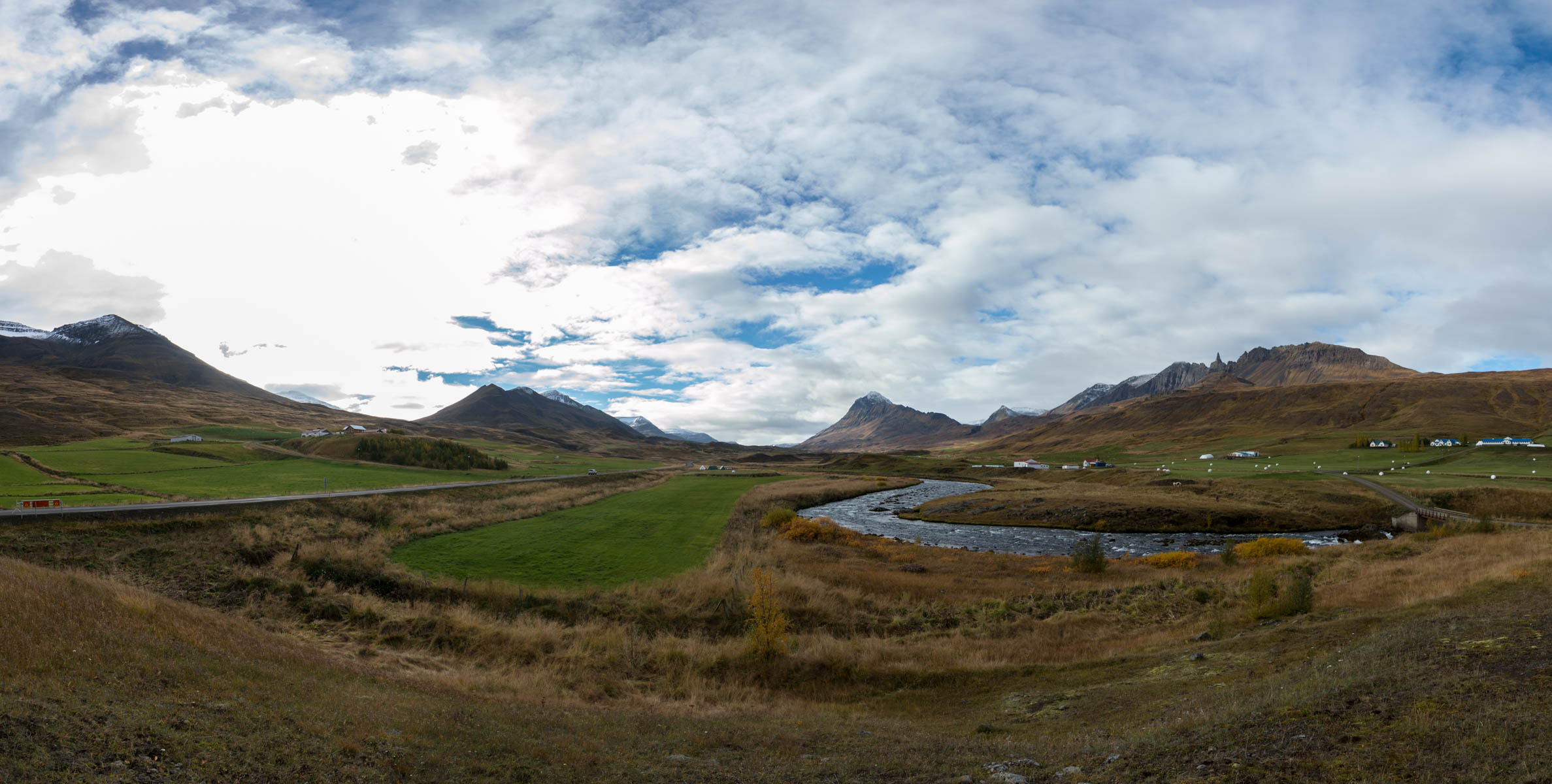 Goðafoss, Vidimyri Turf Church et Hvitserkur